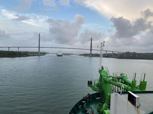 DRAGADO DE MANTENIMIENTO EN EL CANAL DE PANAMÁ